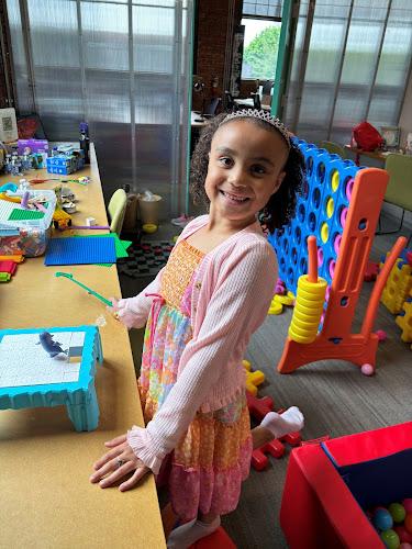 Negocio Babysitting Logistics