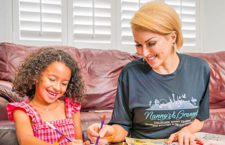 Negocio Nanny's & Granny's